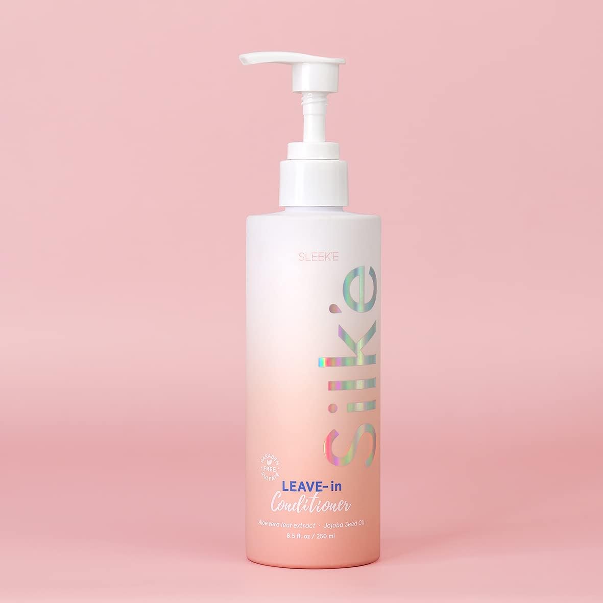 Sleek'e jojoba oil and aloe close-up highlighting nourishing ingredients