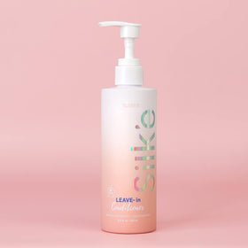 Sleek'e jojoba oil and aloe close-up highlighting nourishing ingredients