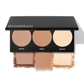 Smashbox palette front view showing compact design and benefit of portability