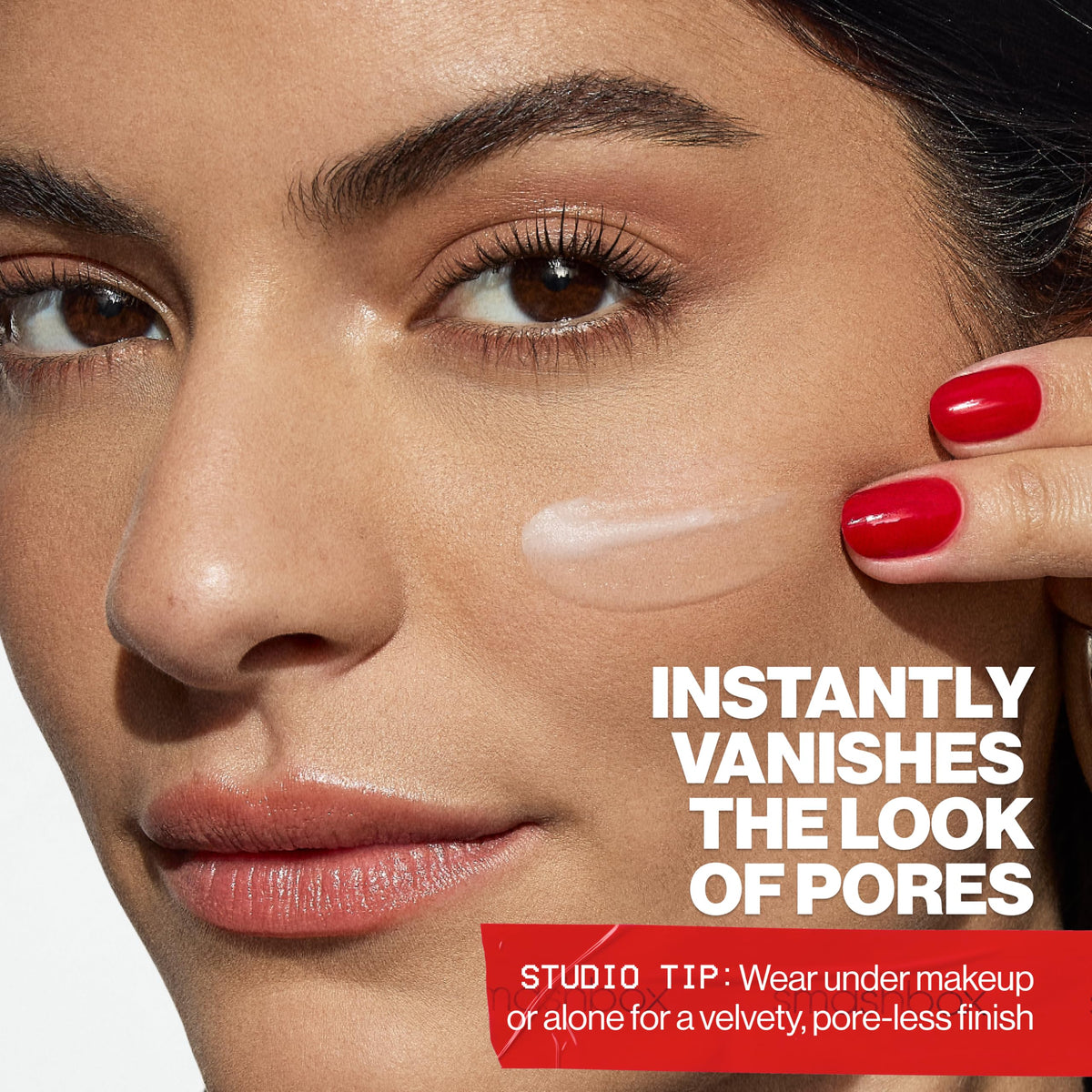 Smashbox size scale with measurements illustrating the 1 fl oz capacity for travel convenience