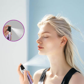 Smtheasy atomizers inside a cosmetic pouch illustrating easy travel storage