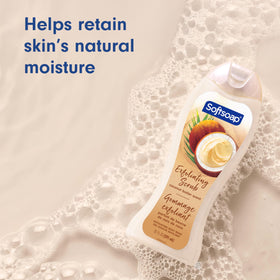 Softsoap creamy lather foam texture delivering moisturizing cleanse