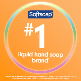 Softsoap lather pouring from pump illustrating gentle cleansing and foam