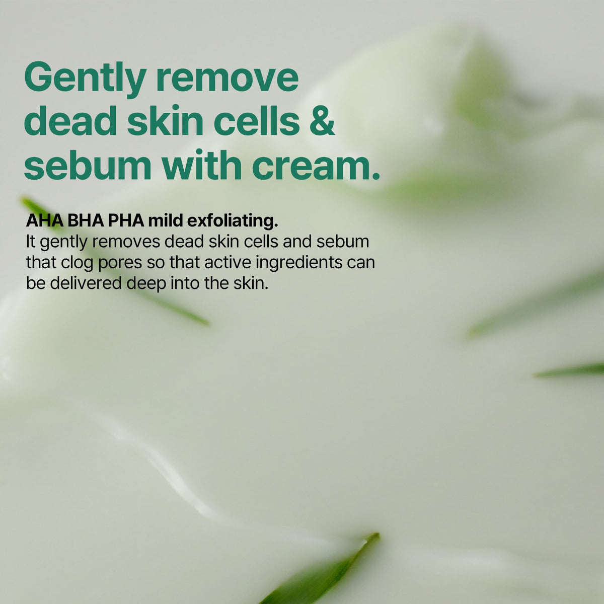 SOME BY MI small pump of cream on hand illustrating easy spreadability and fast absorption
