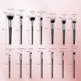 SOYOK brush held in hand for scale to show compact sizes and comfortable grip