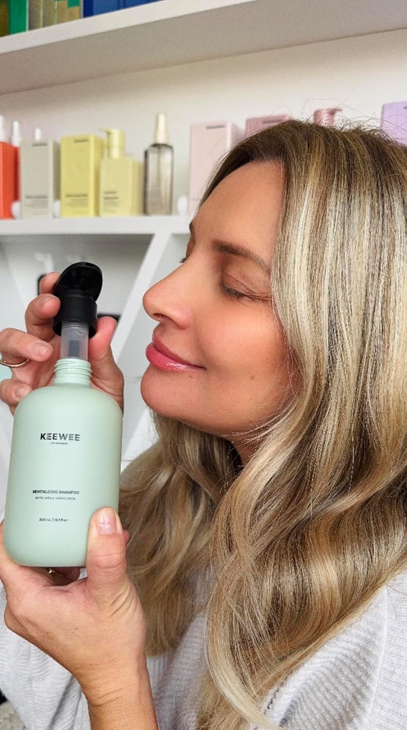 Skin Research Institute SRILabs KEEWEE on color-treated hair preserving vibrancy