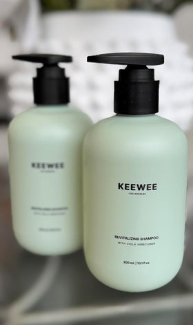 Skin Research Institute SRILabs KEEWEE scalp massage use showing calming circulation boost
