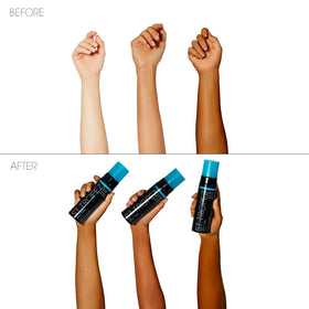 St.Tropez application with mitt demonstrating even blending for streak-free, natural bronze