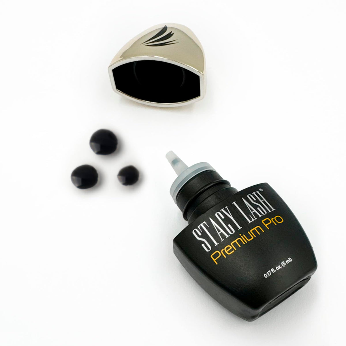 STACY LASH professional studio setting with technician using glue to increase service speed