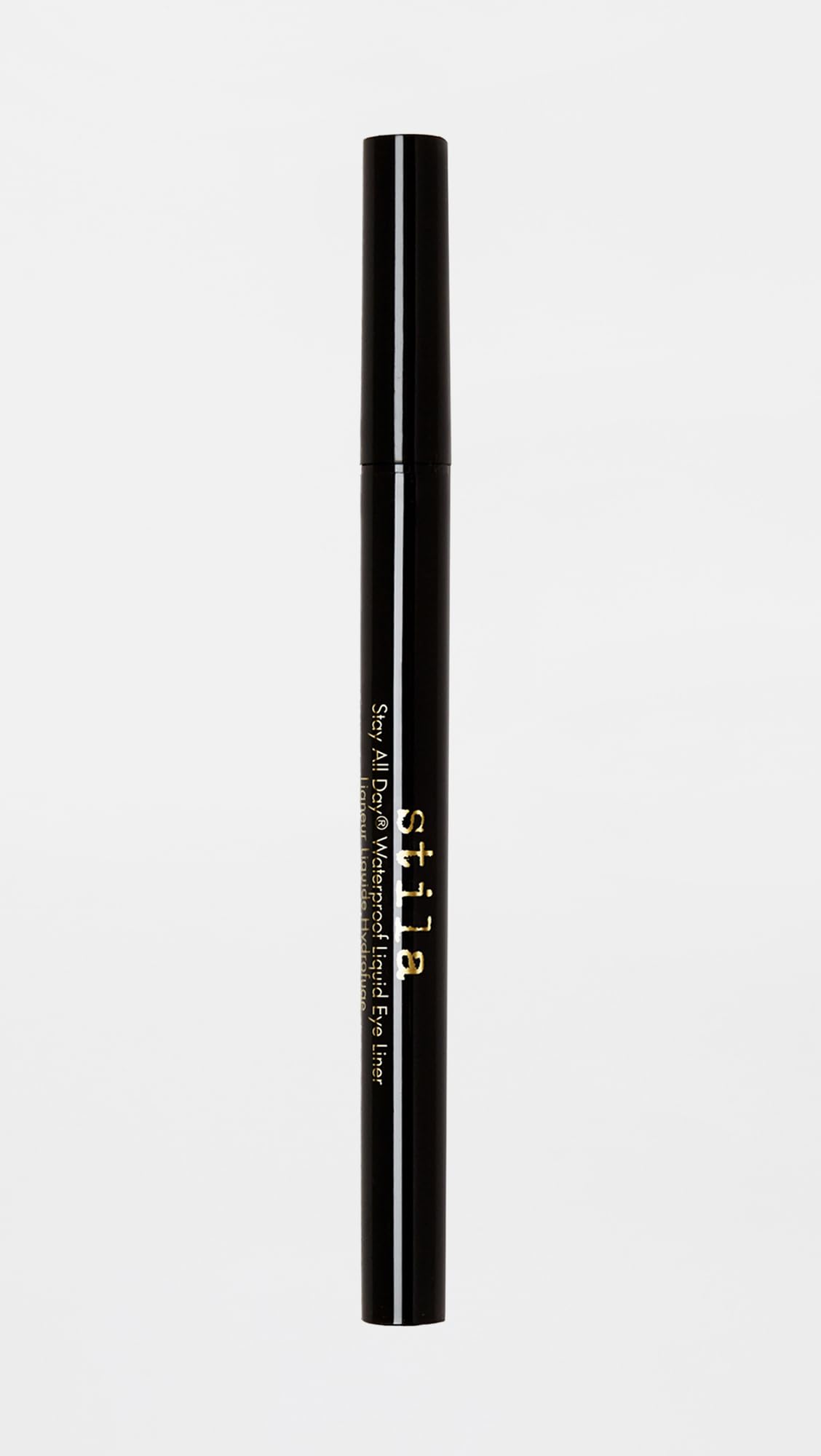 stila liner on upper lashline demonstrating sharp wing and long-wear benefit