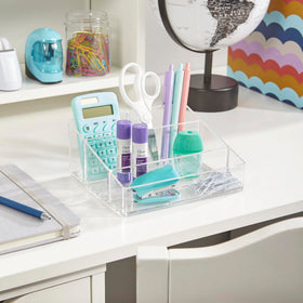 STORi close-up of BPA-free plastic finish highlighting durable clear material