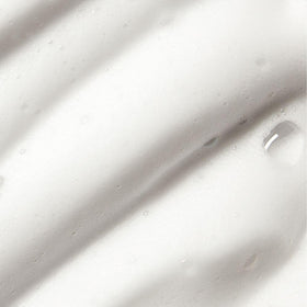St.Tropez face mist spray in use delivering even bronzing and hydrating boost on skin