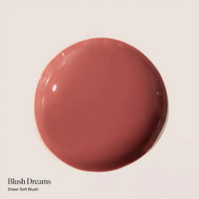Summer Fridays applicator close-up revealing smooth doe-foot for precise application
