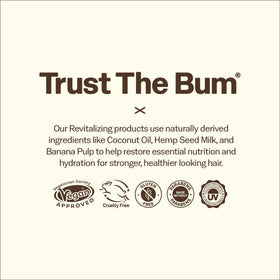 Sun Bum label and pump detail highlighting clean ingredients benefit