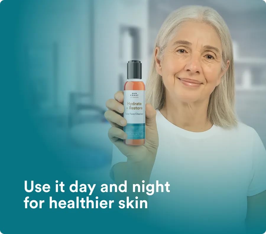 Sun Coast Sciences ingredient callout showing niacinamide and vitamin B5 for smoother, hydrated skin