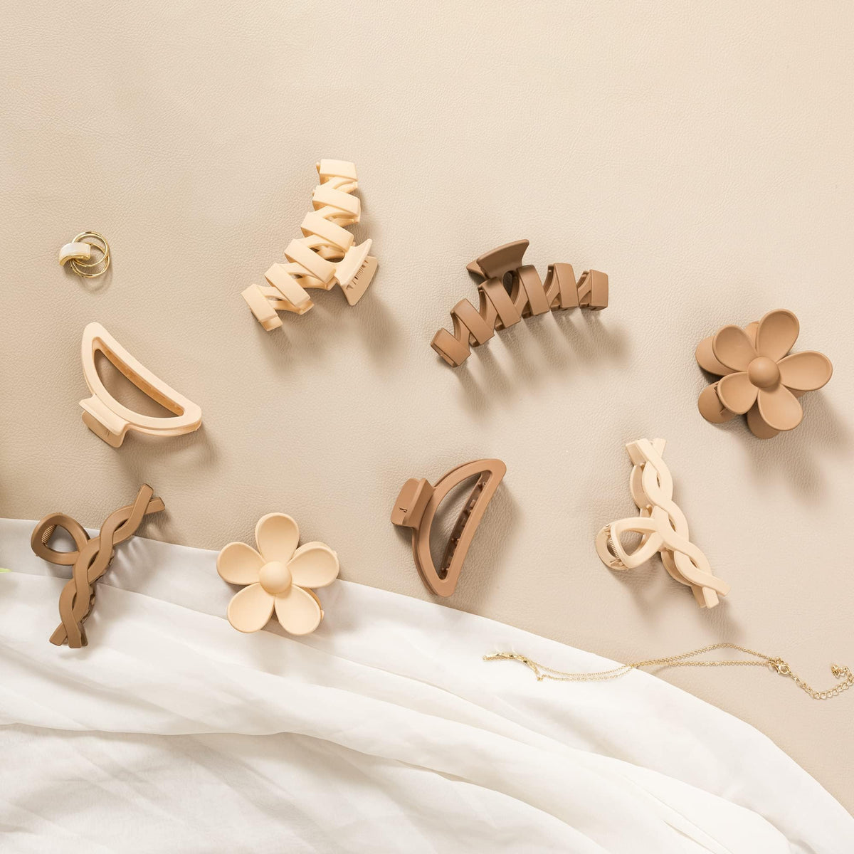 Sunolga clips on bathroom counter near toiletries, tidy styling solution