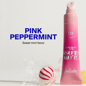 Supergoop! open cap application demonstrating easy swipe and glossy finish