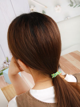 SUSULU hair tie worn on wrist as bracelet for quick access