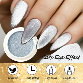 SUTOZMIWE application on nails being rubbed in to create mirror shine