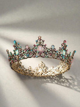 SWEETV crown worn in an updo demonstrating secure fit and photogenic styling