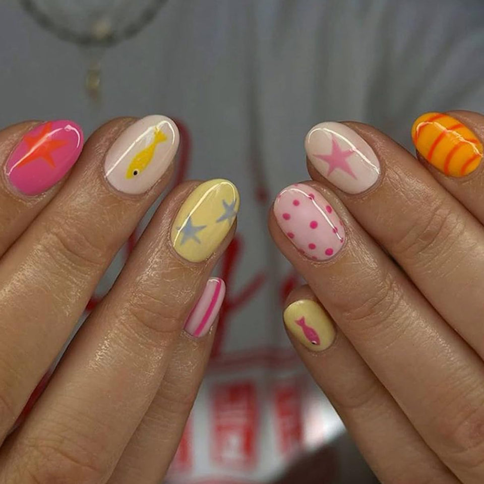 SYPAFG front packaging showing 24-piece summer beach press-on nails, convenient kit for travel