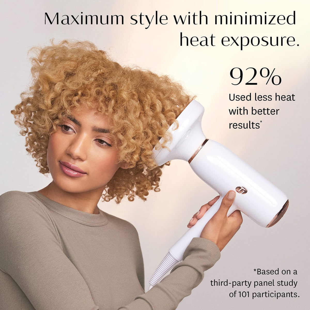T3 StyleMax smoothing comb detail showing teeth for detangling textured hair
