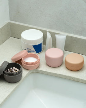 TakeToday wide-mouth open top image displaying easy cleaning and filling access