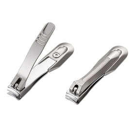 匠の技 front view of clipper showing compact design and precise cutting