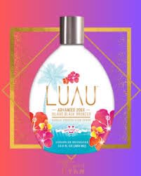Tan Asz U lotion texture on skin highlighting Marula oil moisture and silky finish benefits