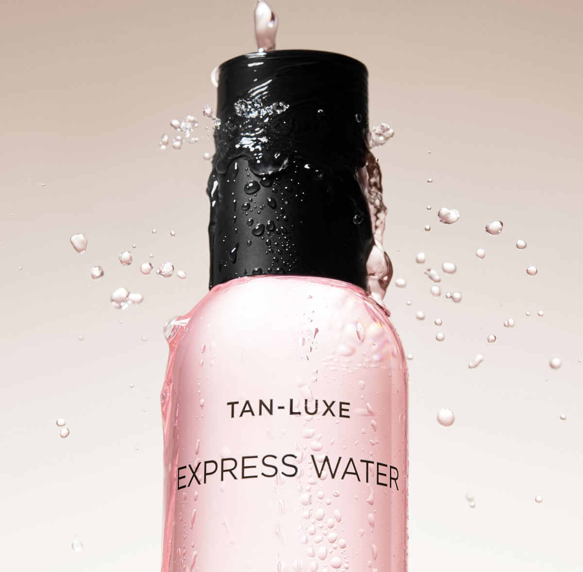 TAN-LUXE Vitamin C ingredient focus emphasizing brightening benefit