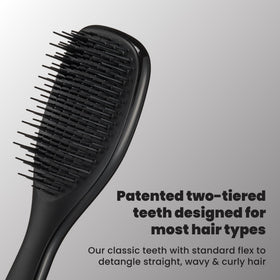 TANGLE TEEZER side profile highlighting staggered teeth for gentler knot removal