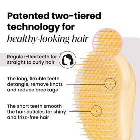 TANGLE TEEZER palm-grip view demonstrating ergonomic hold for easy control
