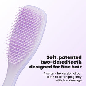 TANGLE TEEZER close-up of softer flexible teeth reducing pulling and breakage