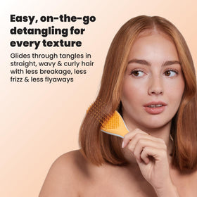 TANGLE TEEZER ice blue and sweet orange color detail for stylish portability