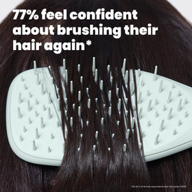 TANGLE TEEZER used on wet hair with conditioner showing smoother detangling benefit