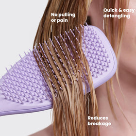TANGLE TEEZER used on wet hair in shower, detangles and spreads conditioner evenly