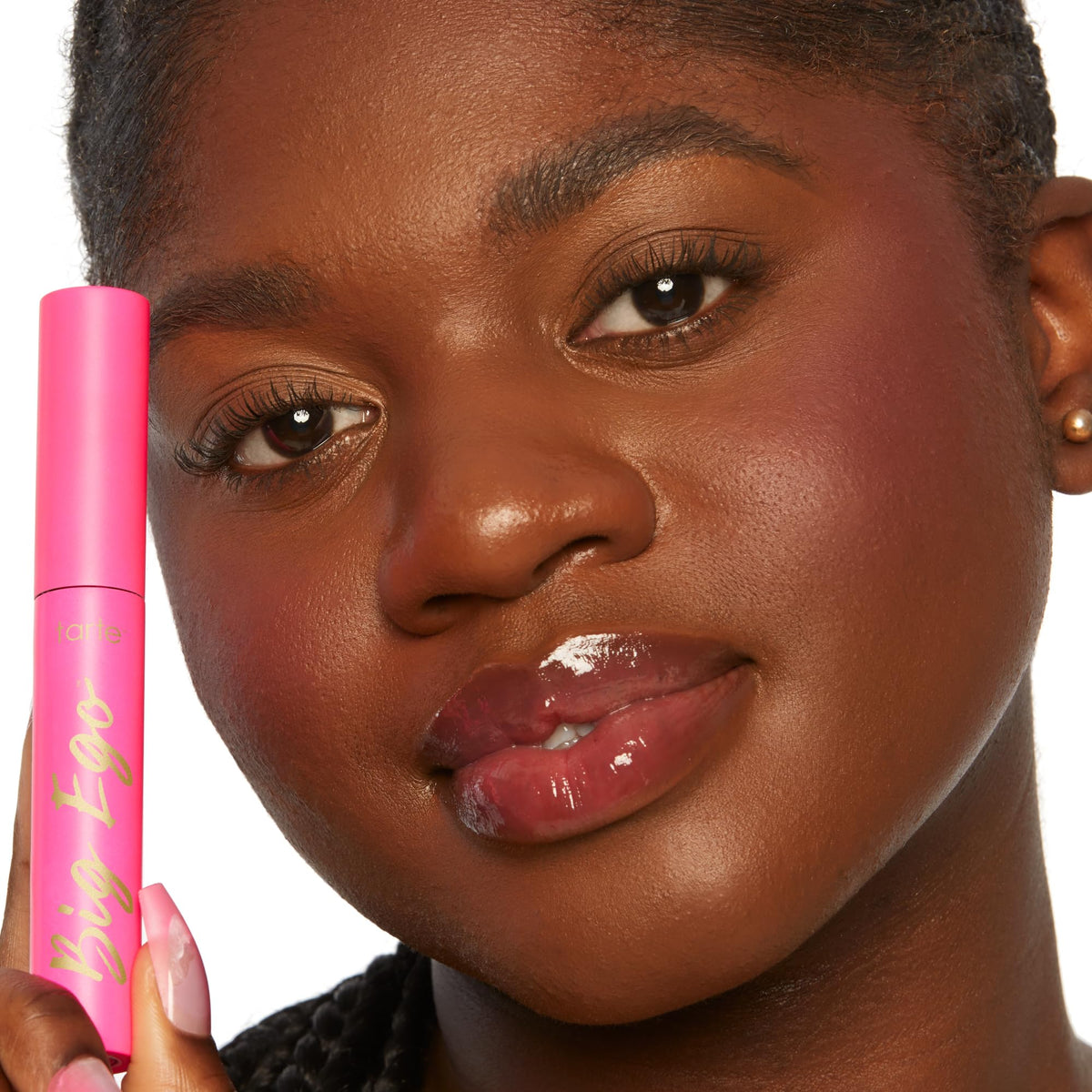 tarte compact travel-size tube ideal for on-the-go touch-ups and portability