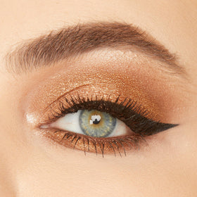 tarte double take liquid tip close-up for precise winged lines benefit