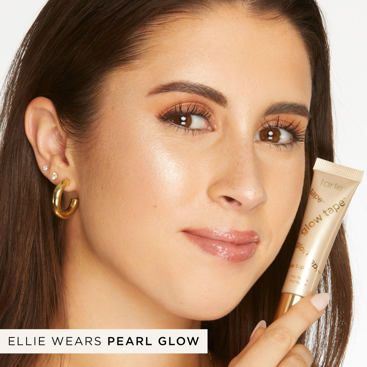 tarte close-up liquid texture droplet, reveals smooth blendable formula