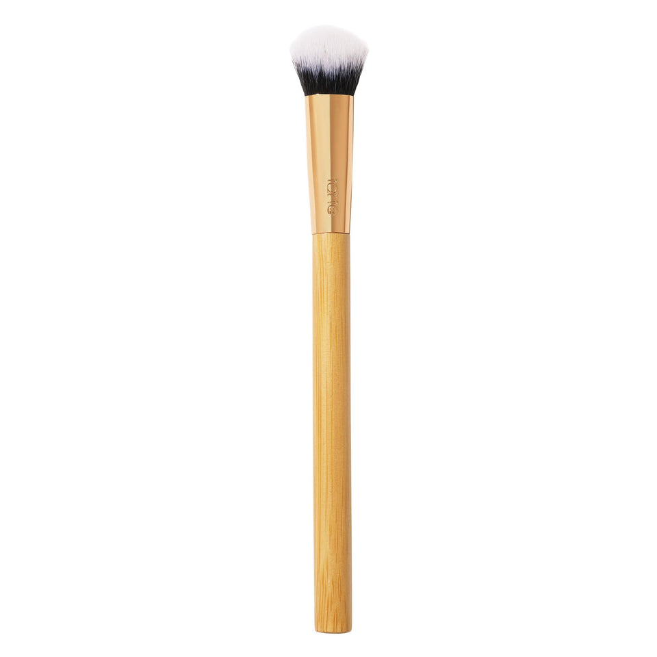 tarte front view of angled concealer brush showing shape and handle for precise application