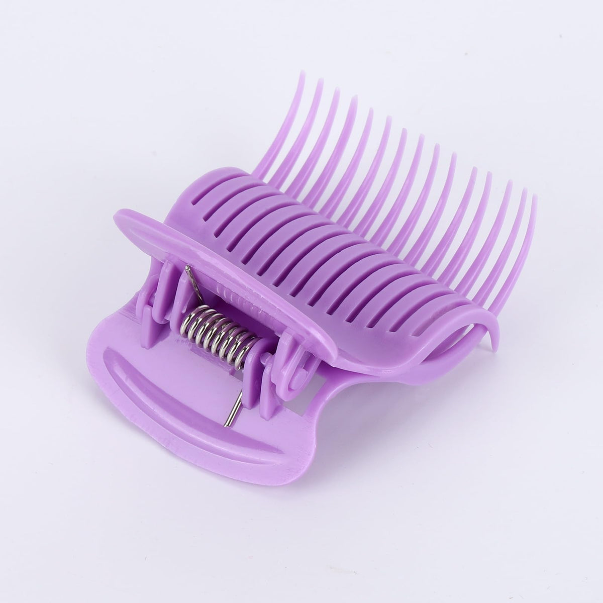 Tbestmax clip securing a hot roller demonstrating stable hold
