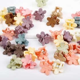 TEBIEKOY clips in hair half-up style adding playful color and light hold