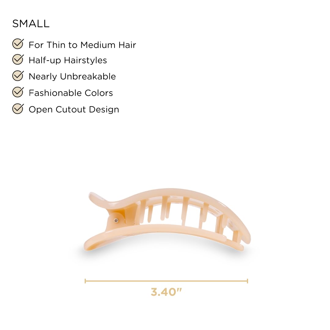 TELETIES close-up of bendable teeth demonstrating durable grip and gentler hold