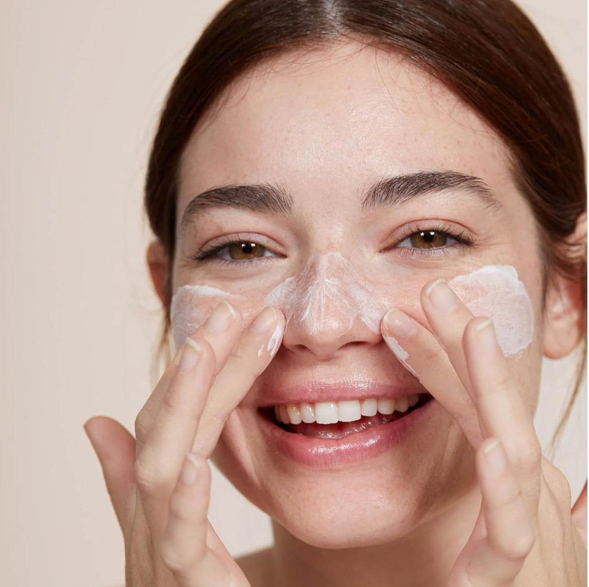 The Face Shop close-up of rice bran powder particles highlighting gentle exfoliation