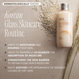 THE FACE SHOP texture close-up illustrating silky, lightweight hydration