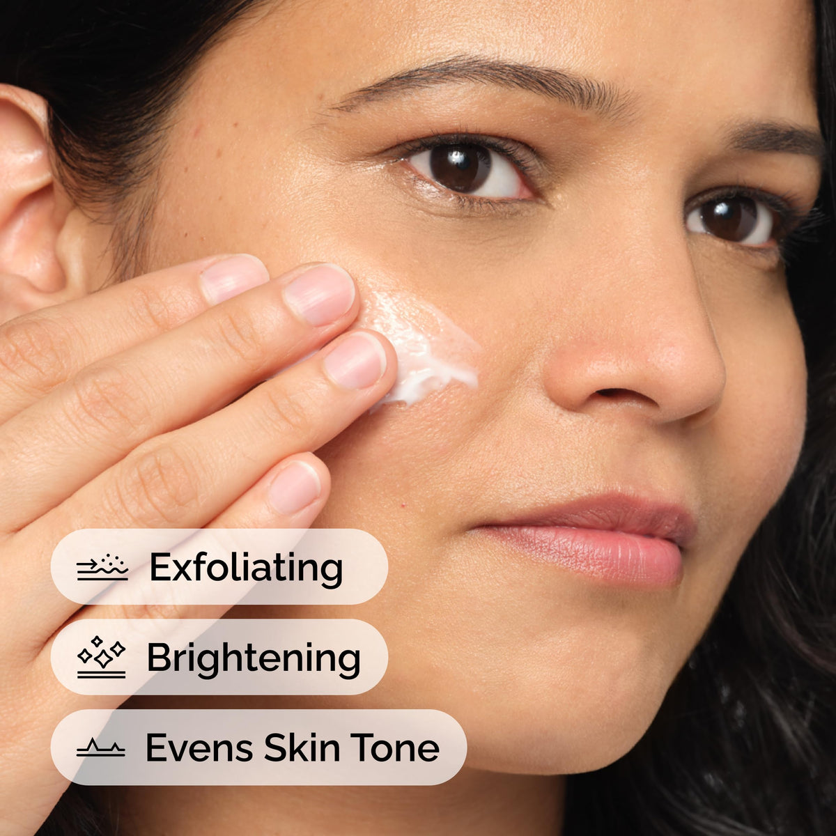 The Ordinary label and ingredient list detail highlighting azelaic acid concentration for clarity
