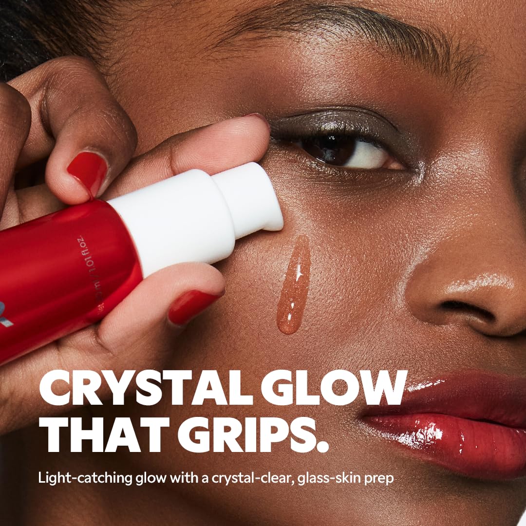 TIRTIR close-up of primer texture highlighting hydrating luminous finish