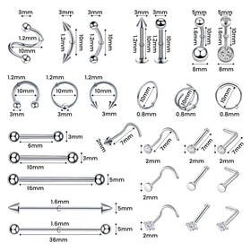TKKUY 316L stainless steel jewelry close-up highlighting corrosion resistance