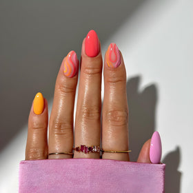 Tnbuokas front packaging showing colorful press on nails and full kit
