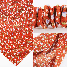 TOBATOBA elastic band detail highlighting secure stretch and gentle hold
